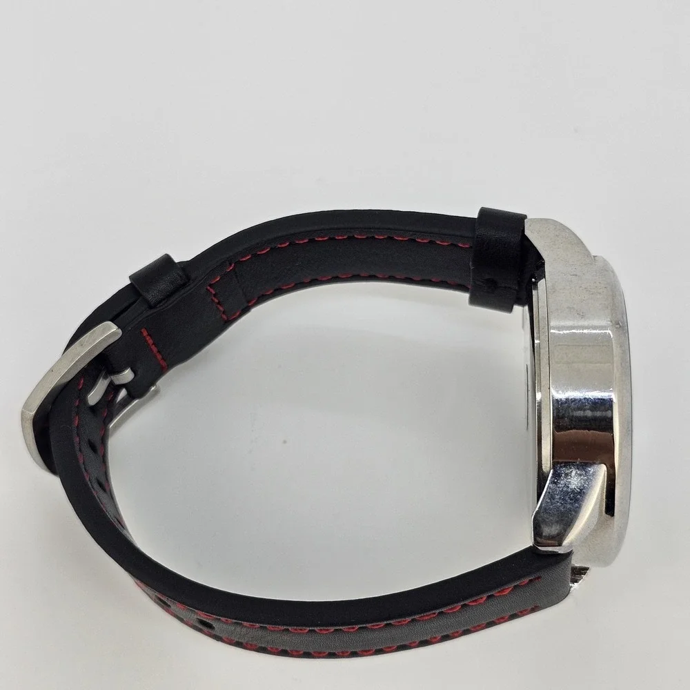 Men's Analog Watch 44MM Black Dial‎ Black Red Faux Leather Bands New Battery
